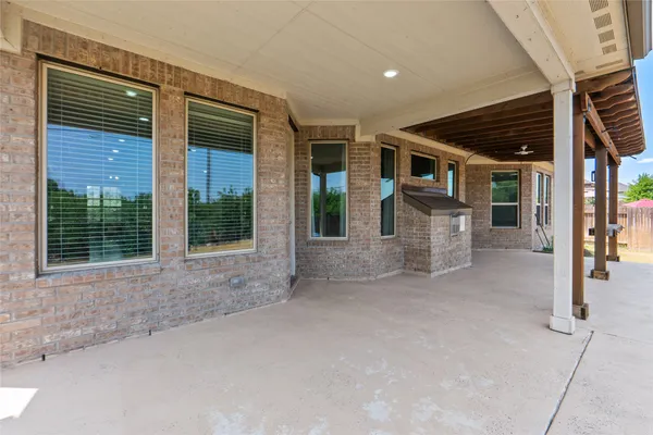 $650,000 | 2260 Hat Bender Loop, Round Rock, TX 78664