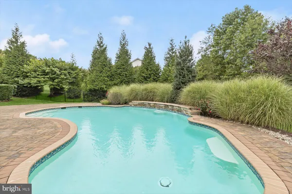 $1,900,000 | 14242 Meadow Lake Drive, Glenelg, MD 21737