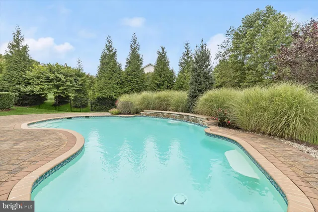 $1,975,000 | 14242 Meadow Lake Drive, Glenelg, MD 21737