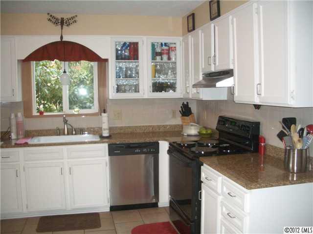 7258 Price Point Denver, NC 28037 - Photo 3 of 16 Gallery Image 3