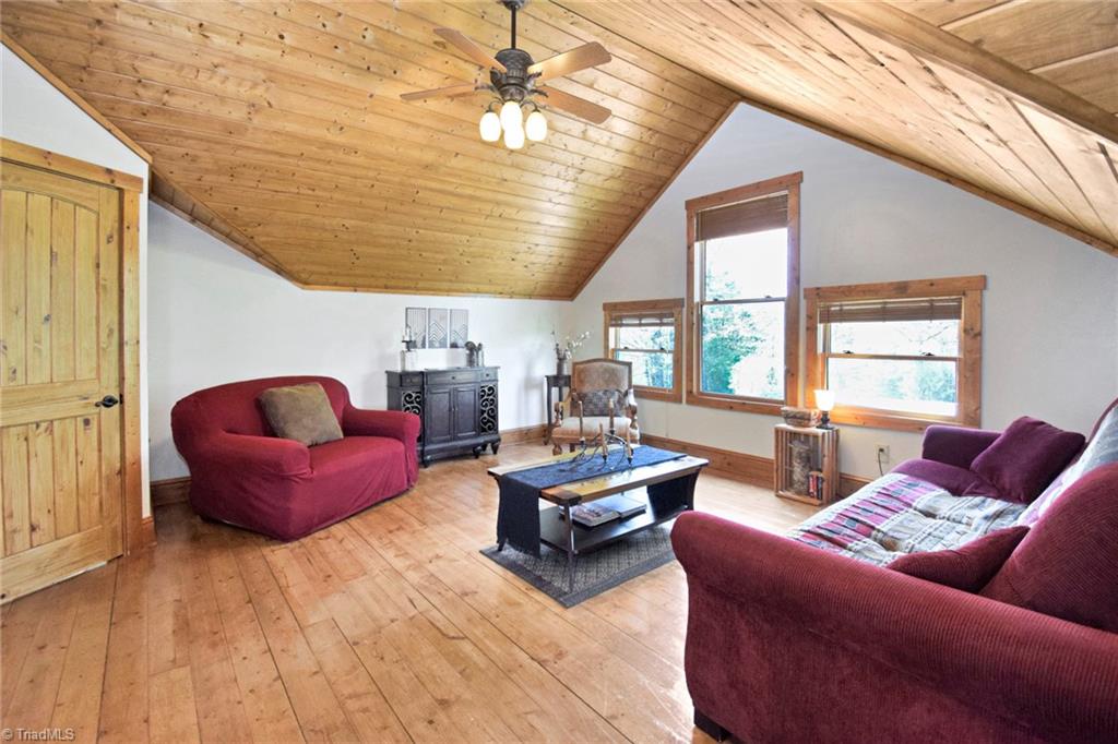 185 Edmiston Road Boomer, NC 28606 - Photo 19 of 48 Gallery Image 19