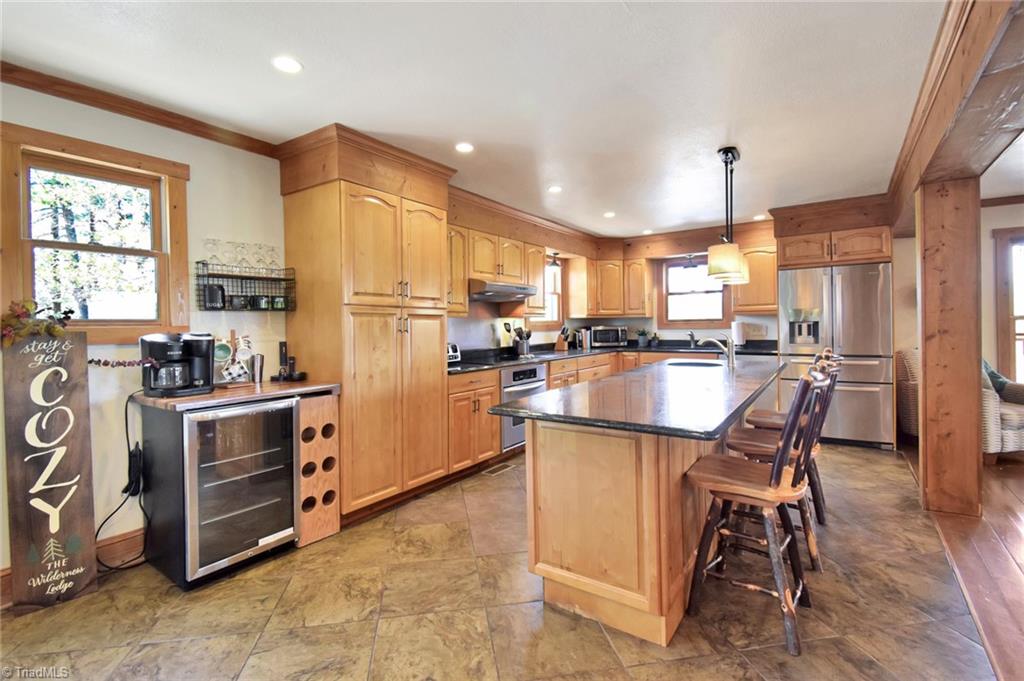 185 Edmiston Road Boomer, NC 28606 - Photo 3 of 48 Gallery Image 3