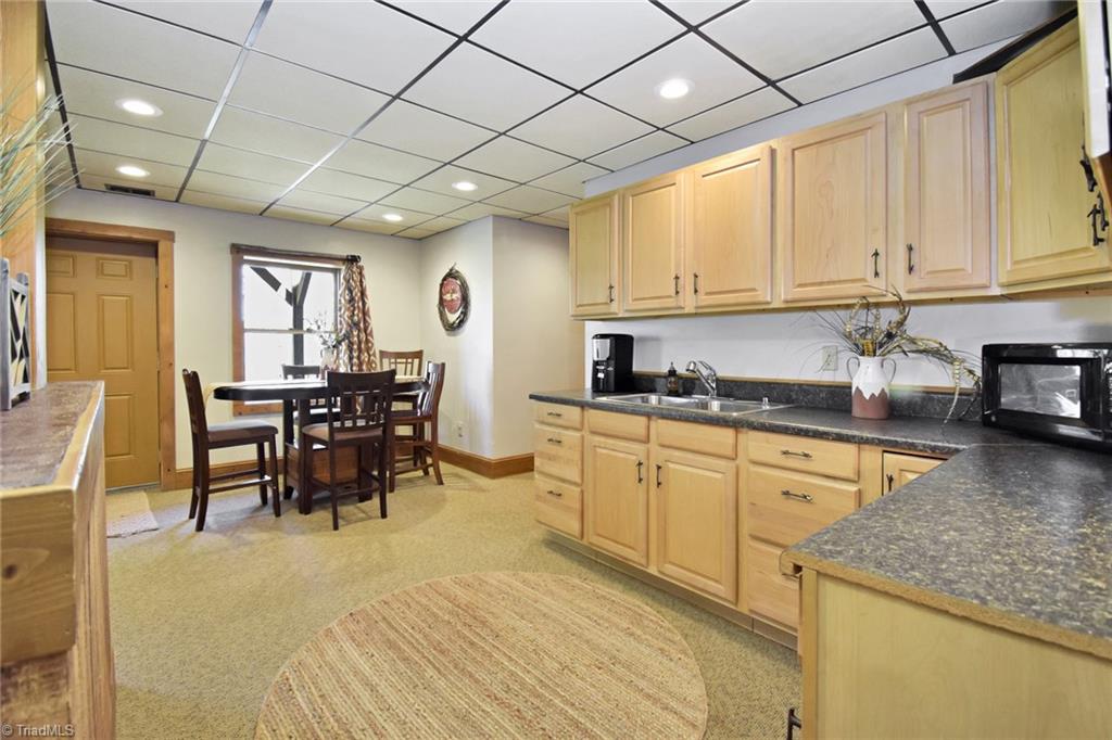 185 Edmiston Road Boomer, NC 28606 - Photo 35 of 48 Gallery Image 35