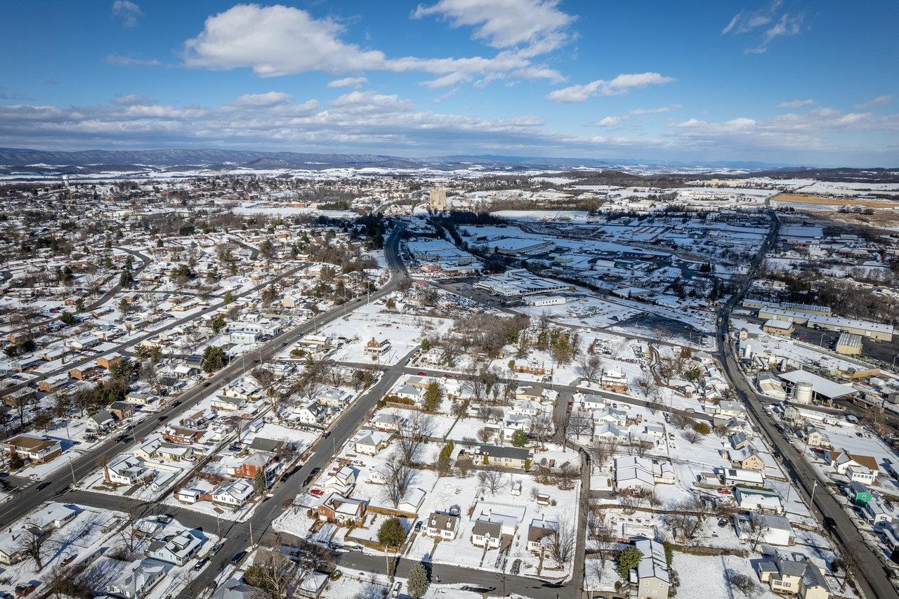 924 Collicello Street Harrisonburg, VA 22802 - Photo 13 of 21 an aerial view of multiple house