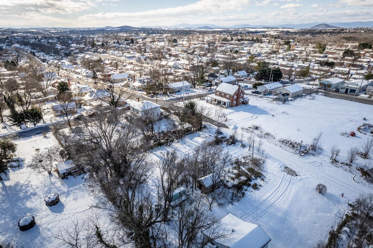 924 Collicello Street Harrisonburg, VA 22802 - Photo 18 of 21 an aerial view of multiple house