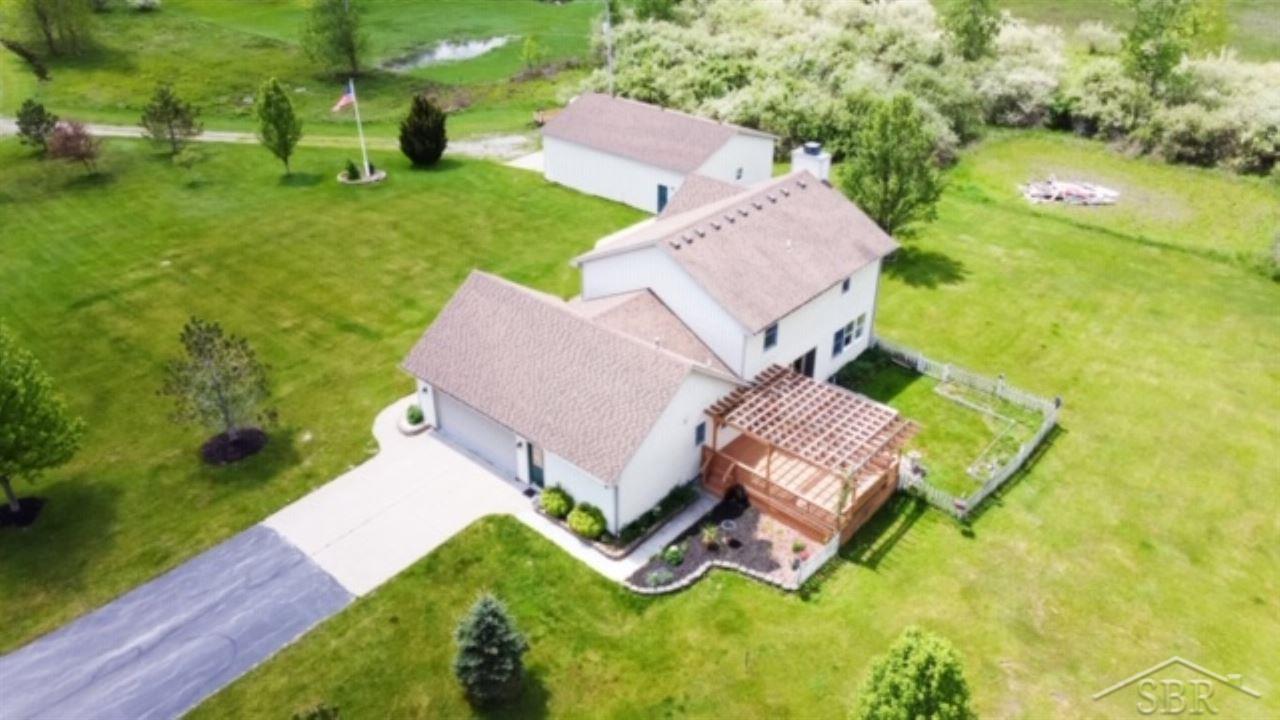 12430 Dice Road Freeland, MI 48623 - Photo 5 of 34 50009306-4.JPG