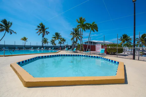 $879,000 | 701 Spanish Main Drive, Unit 265, Cudjoe, FL 33042