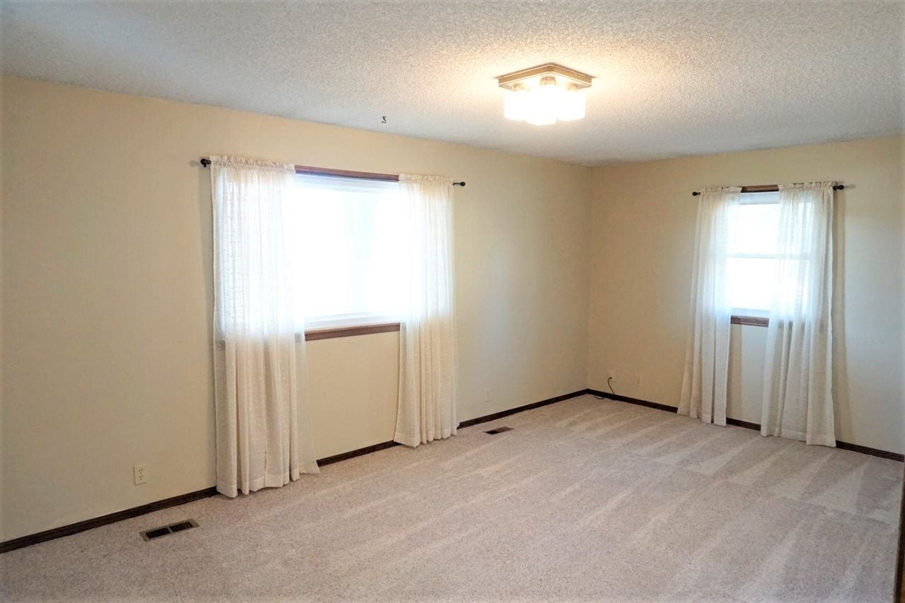1502 North 15th Street Perry, OK 73077 - Photo 15 of 35 Gallery Image 15