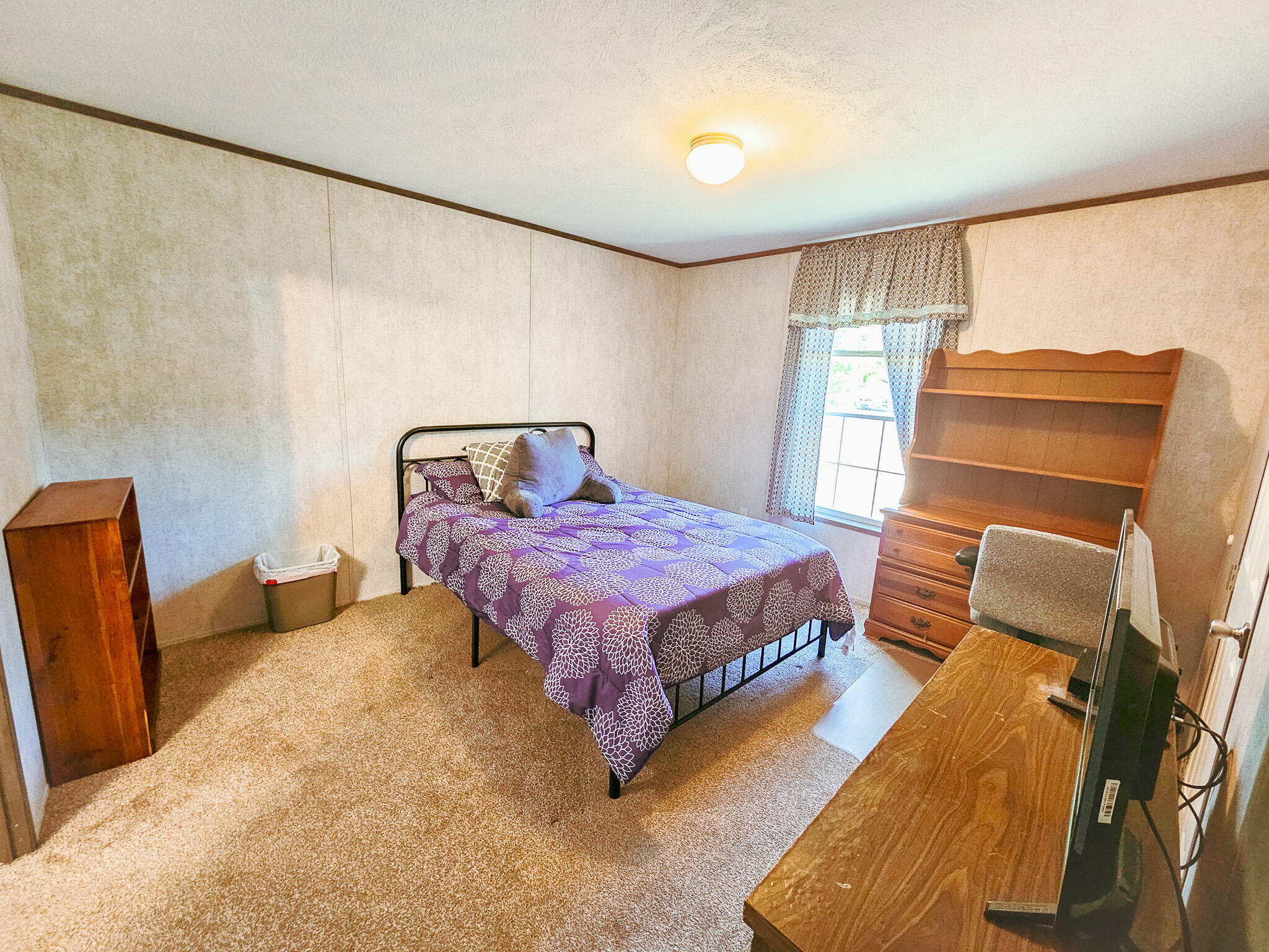 178 South Strong Road Farmington, ME 04938 - Photo 21 of 42 20250922_104408