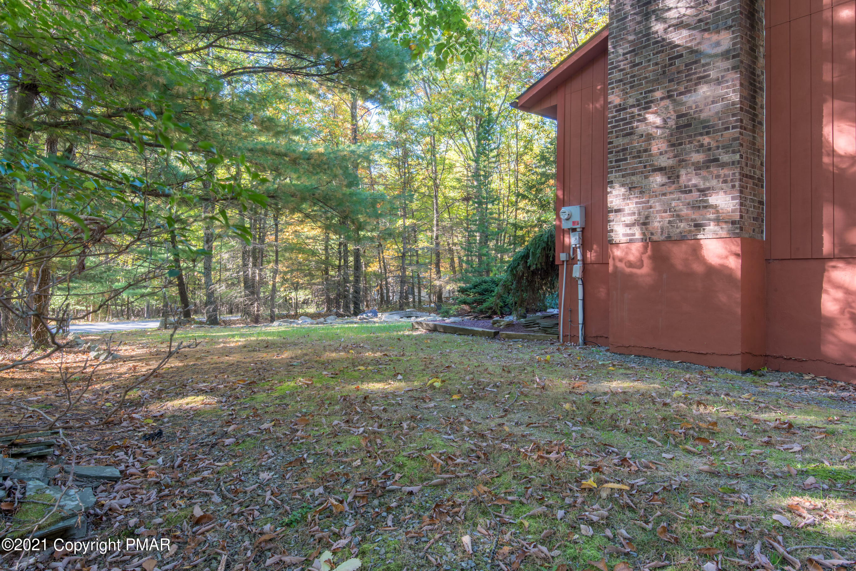 2139 Village Road Effort, PA 18330 - Photo 25 of 33 _VIL4945-HDR