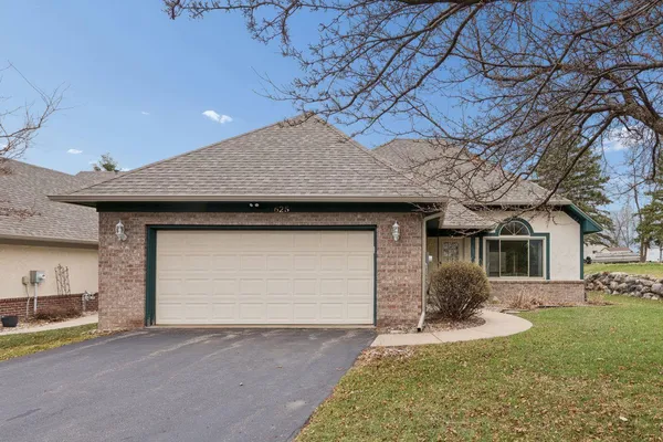 $389,000 | 625 East 1st Street, Waconia, MN 55387