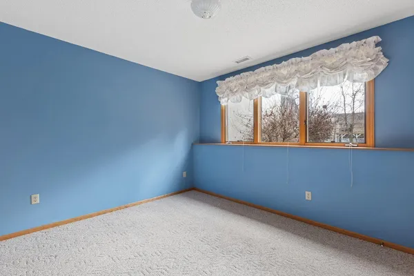 $389,000 | 625 East 1st Street, Waconia, MN 55387