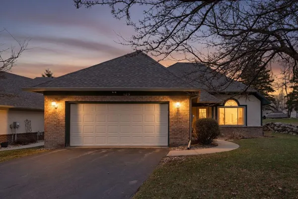 $389,000 | 625 East 1st Street, Waconia, MN 55387