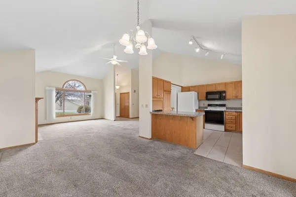 $389,000 | 625 East 1st Street, Waconia, MN 55387