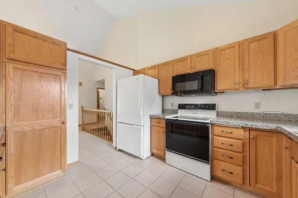 $389,000 | 625 East 1st Street, Waconia, MN 55387