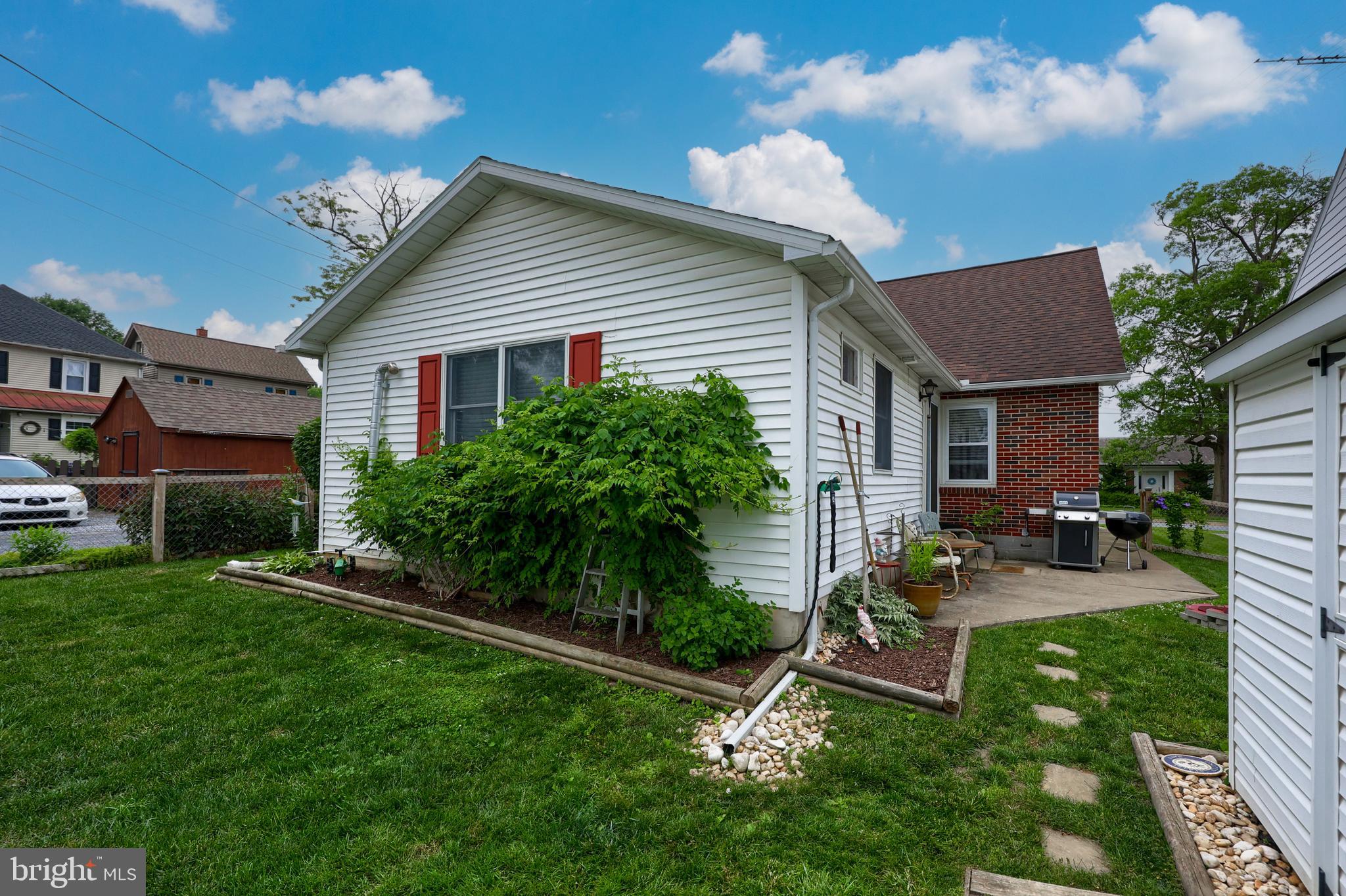 321 Linden Street Lititz, PA 17543 - Photo 36 of 43