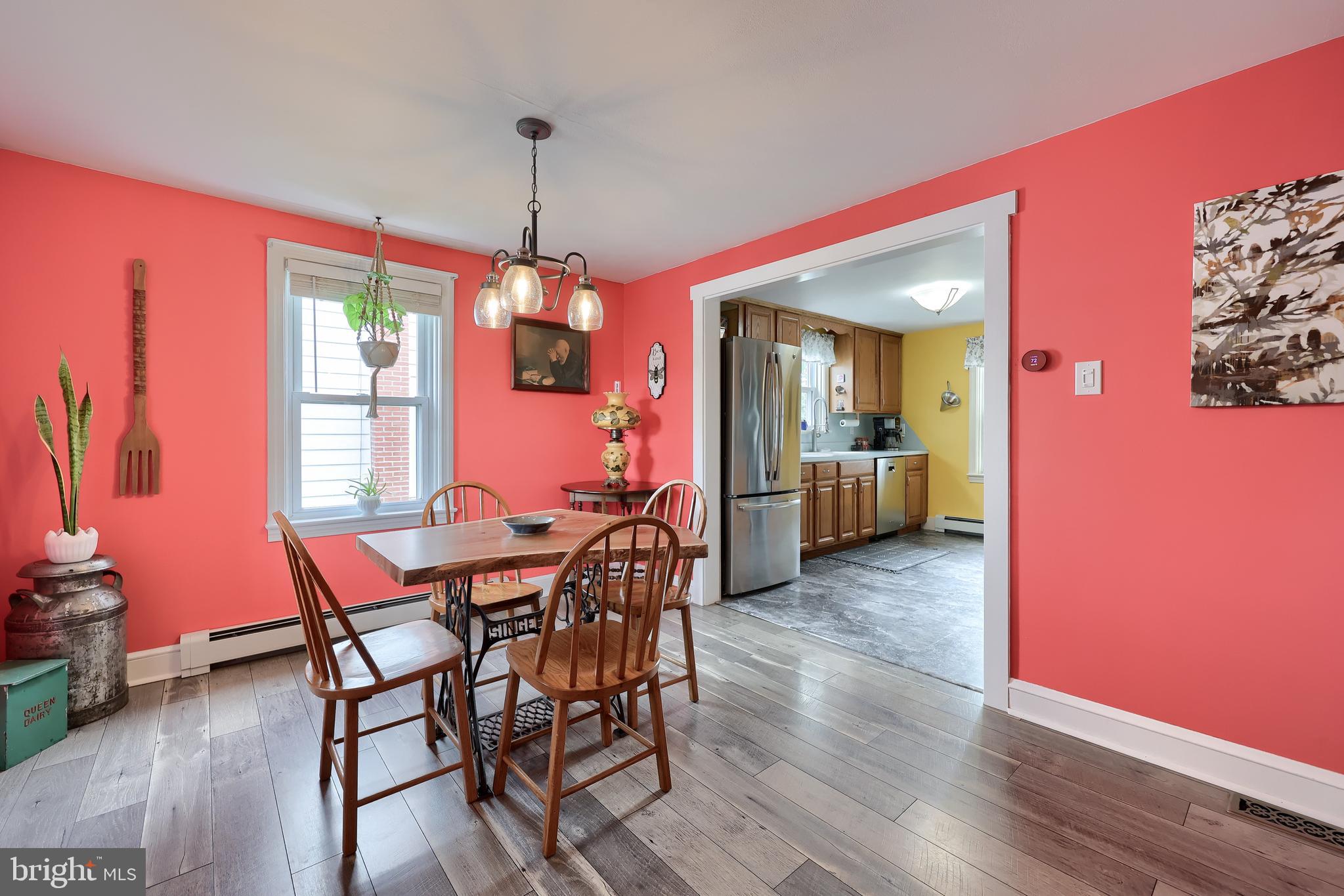 321 Linden Street Lititz, PA 17543 - Photo 6 of 43