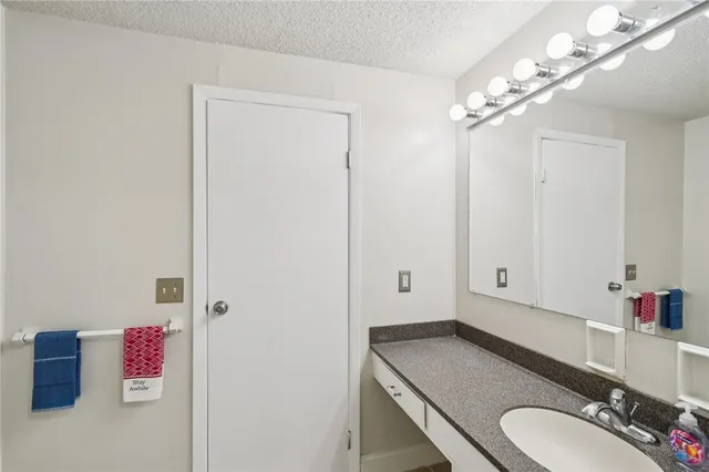 $139,900 | 813 Westage At The, Irondequoit, NY 14617