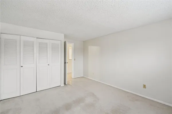 $139,900 | 813 Westage At The, Irondequoit, NY 14617