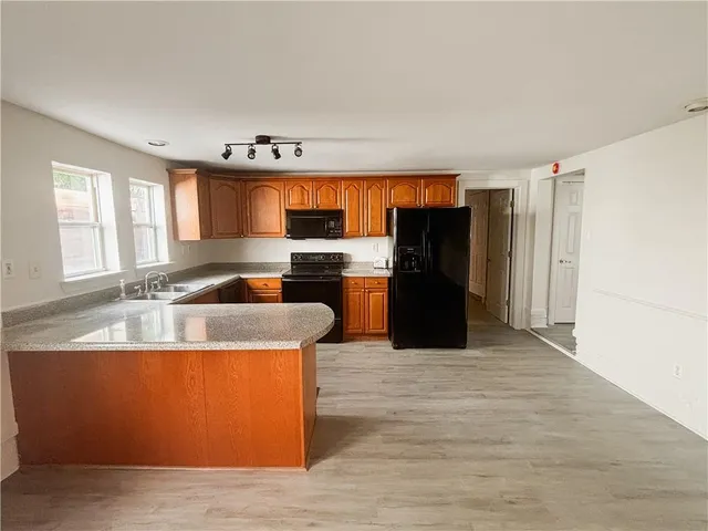 $2,000 | 633 Patterson Road, New Orleans, LA 70114