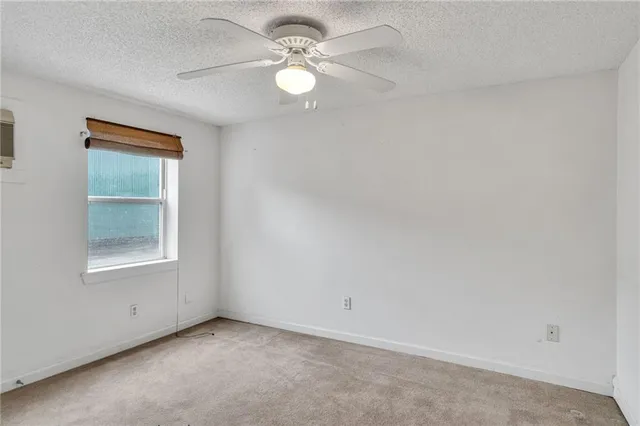 $2,000 | 633 Patterson Road, New Orleans, LA 70114