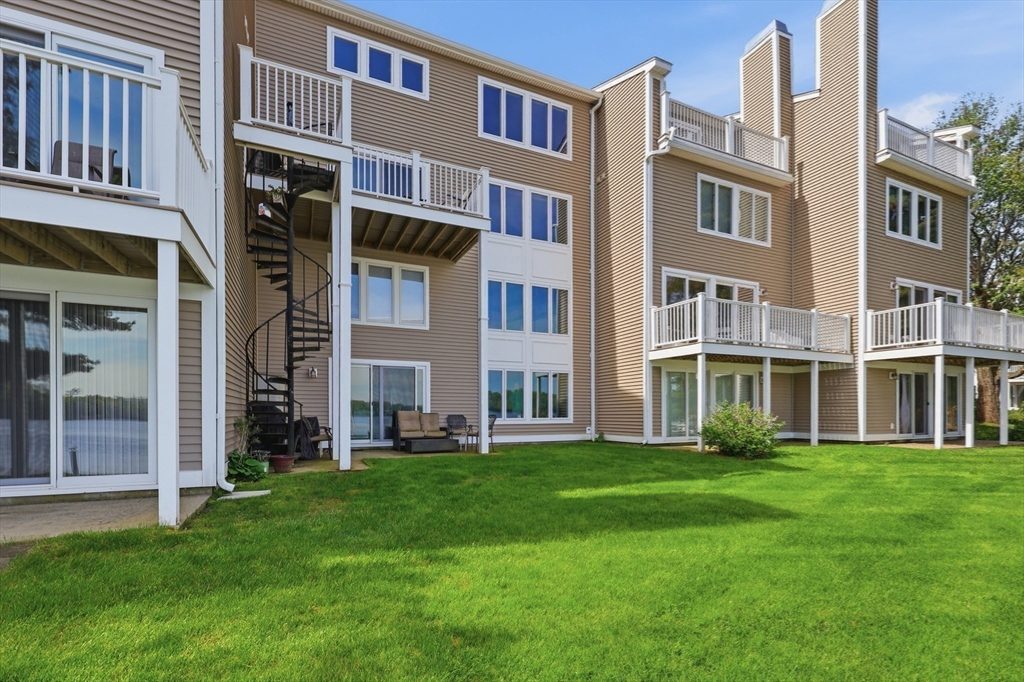 60 Pointe Rok Drive, Unit 60 Worcester, MA 01604 - Photo 39 of 42