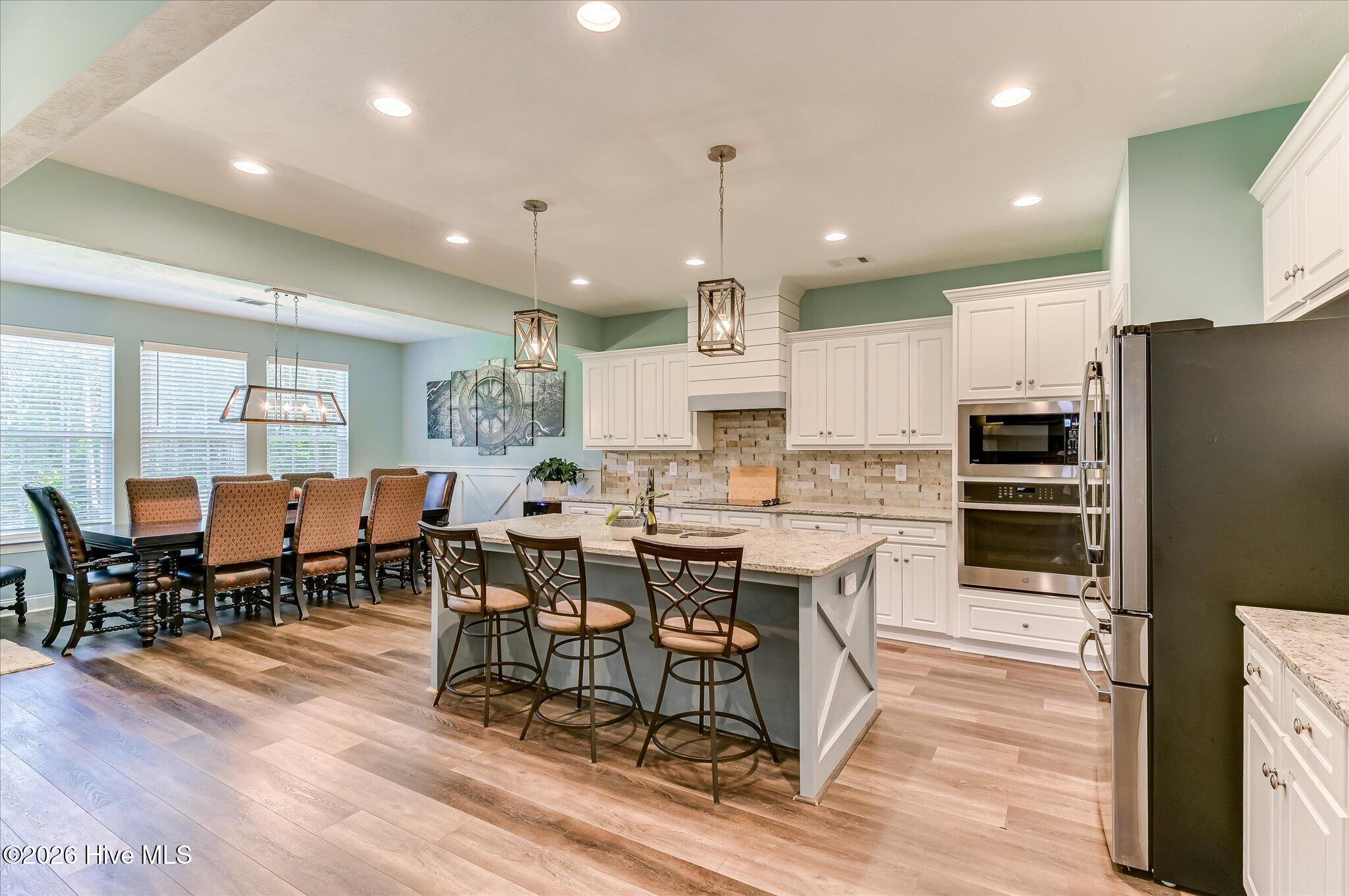 812 Knox Road Harlem, GA 30814 - Photo 7 of 24 custom kitchen with kitchen island bar