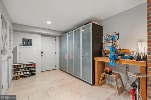 $1,575,000 | 7005 West Greenvale Parkway, Chevy Chase, MD 20815
