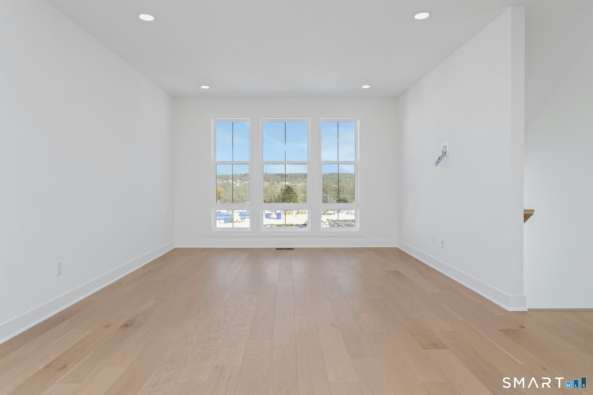 27 Bramble Way Brookfield, CT 06804 - Photo 14 of 26 a view of an empty room with a window