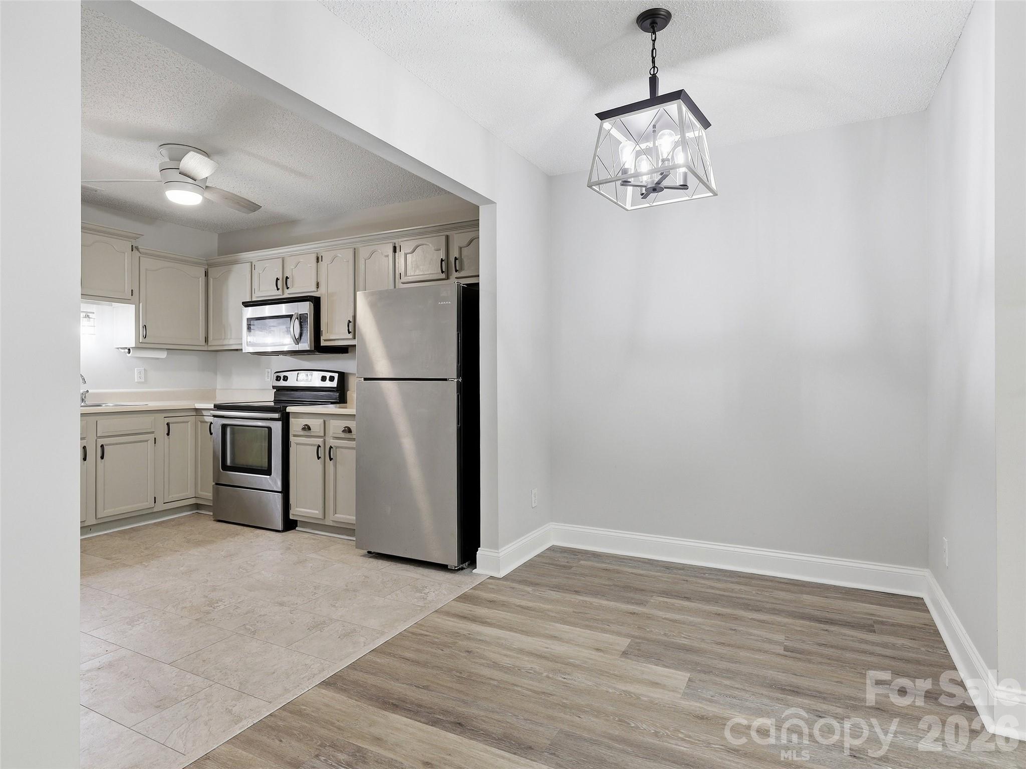42 Queen Road, Unit D Candler, NC 28715 - Photo 8 of 39