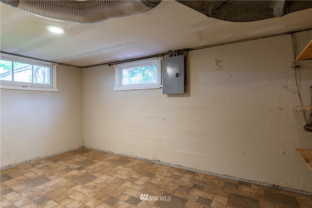 1413 Shattuck Avenue South Renton, WA 98055 - Photo 16 of 20 Gallery Image 16