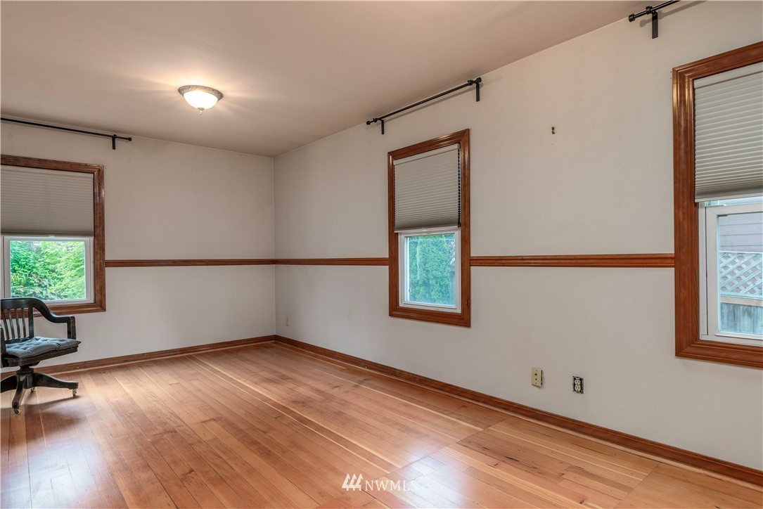 1413 Shattuck Avenue South Renton, WA 98055 - Photo 8 of 20 Gallery Image 8