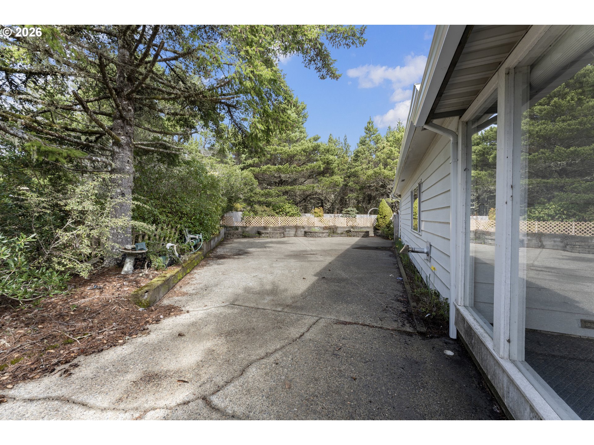 1600 Rhododendron Drive, Unit 415 Florence, OR 97439 - Photo 22 of 29 a view of outdoor space and yard