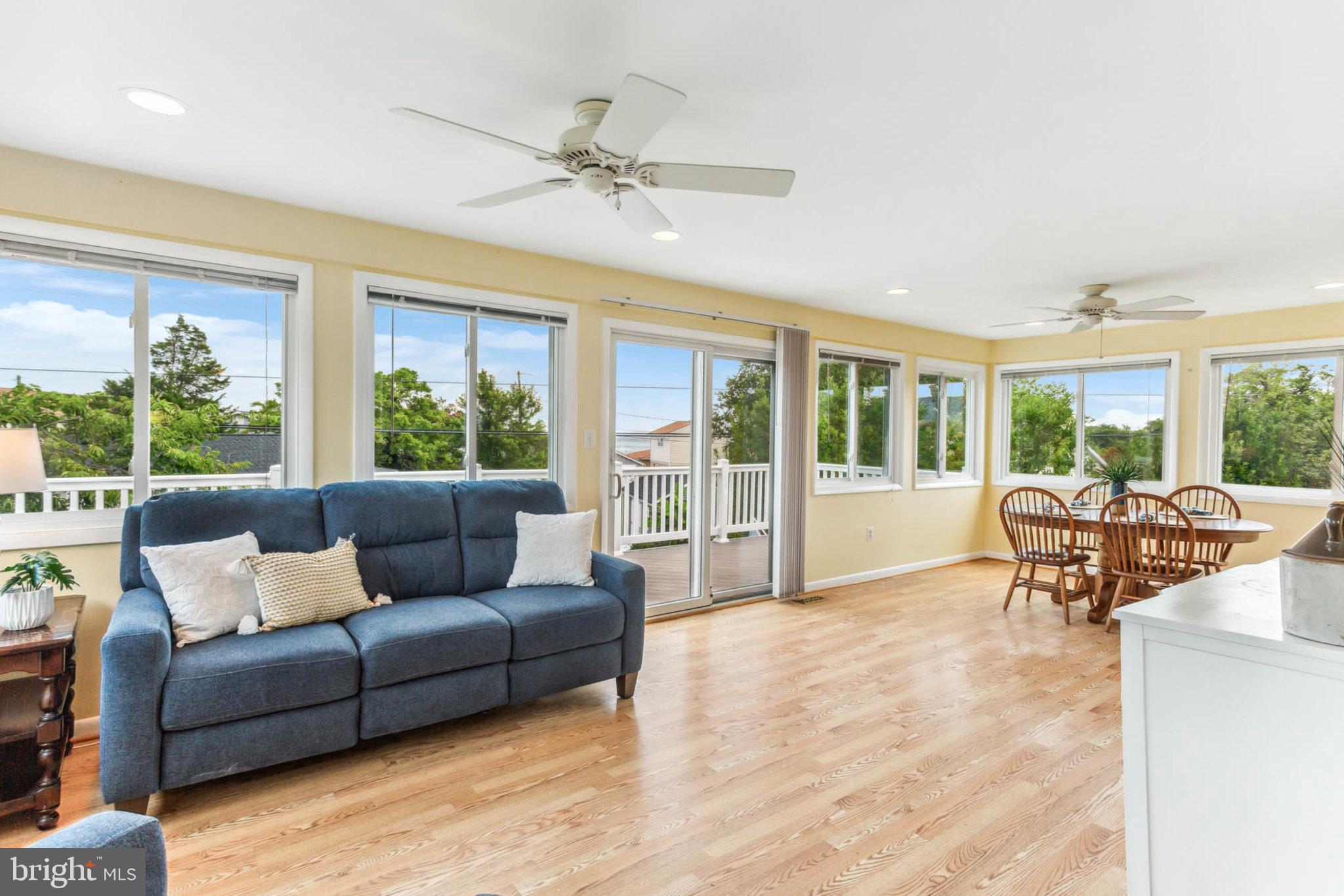 5117 Knoll Road Huntingtown, MD 20639 - Photo 9 of 46 Sunroom/Family Room with Deck Spacious Deck