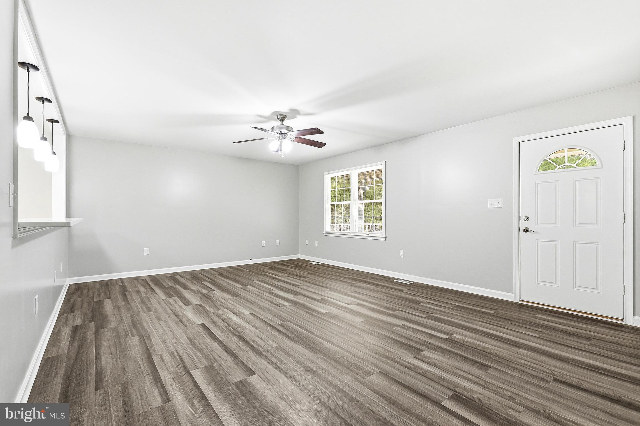 14549 Round Hill Road King George, VA 22485 - Photo 7 of 35