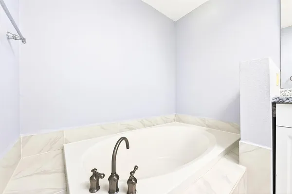 $600,000 | 6103 Crystal View Drive, Orlando, FL 32819