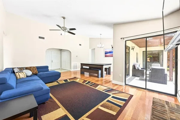 $600,000 | 6103 Crystal View Drive, Orlando, FL 32819