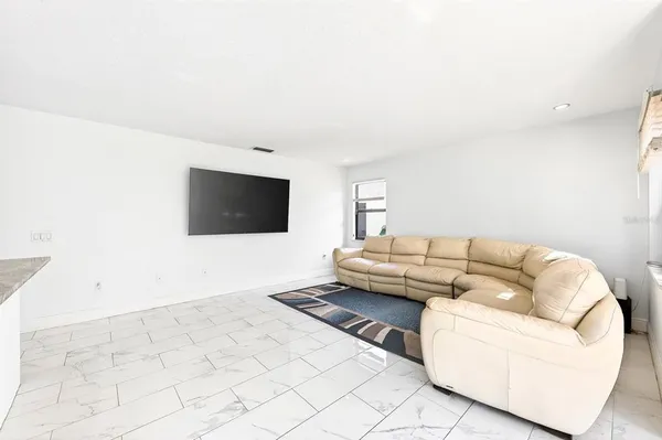 $600,000 | 6103 Crystal View Drive, Orlando, FL 32819