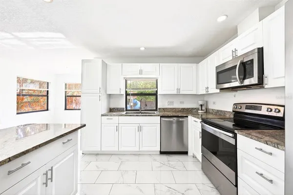 $600,000 | 6103 Crystal View Drive, Orlando, FL 32819