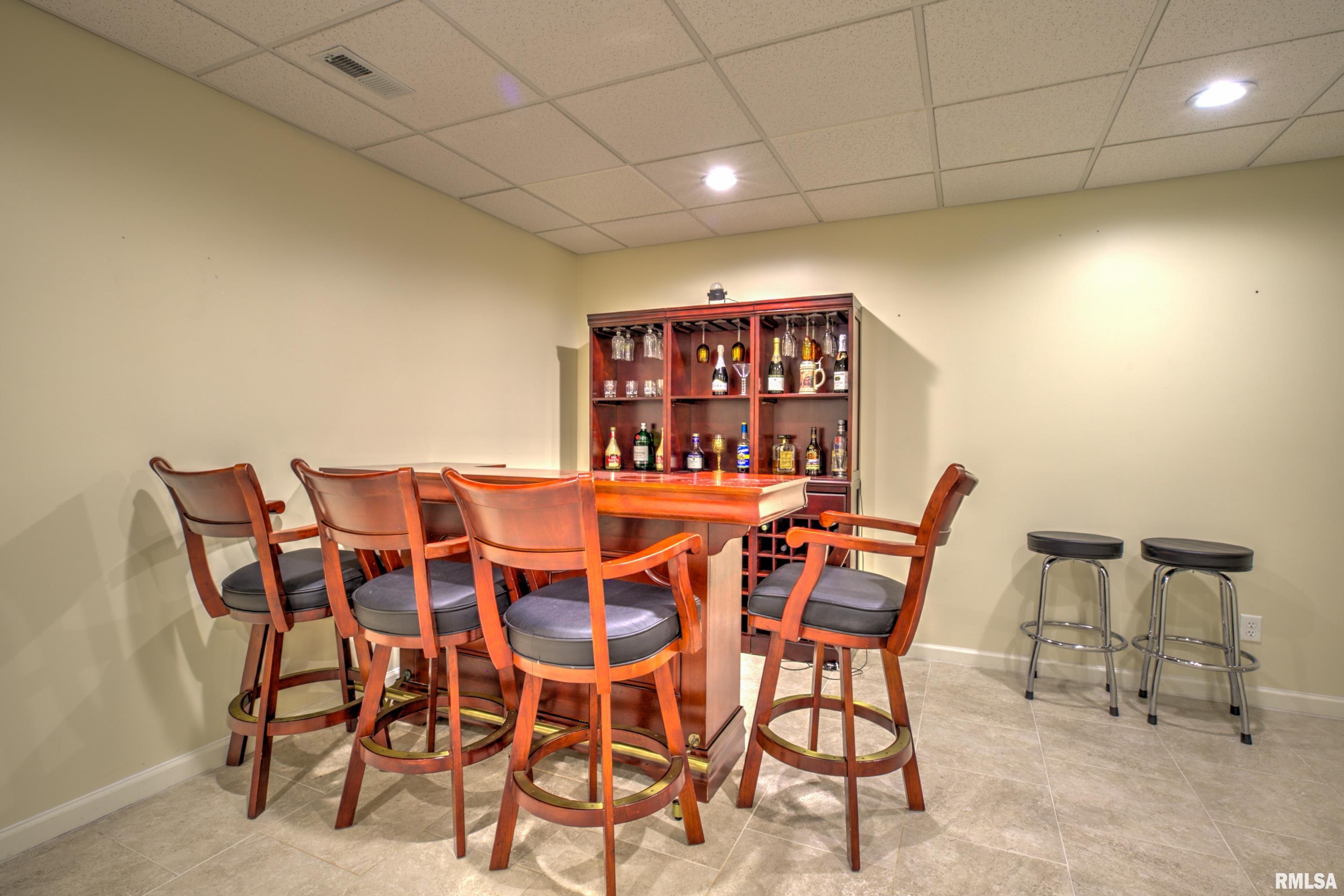 2929 Windpointe Drive Peoria, IL 61614 - Photo 68 of 100