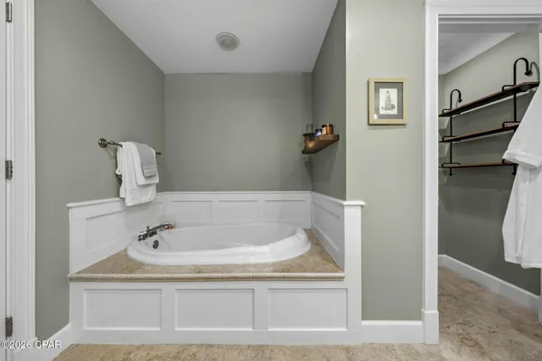 $419,900 | 3001 West 10th Street, Unit 505, Panama City, FL 32401