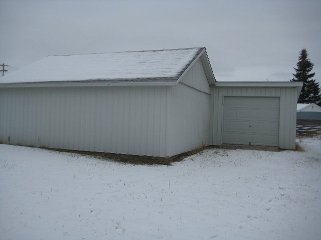 2321 South Adams Road Spokane Valley, WA 99037 - Photo 7 of 9