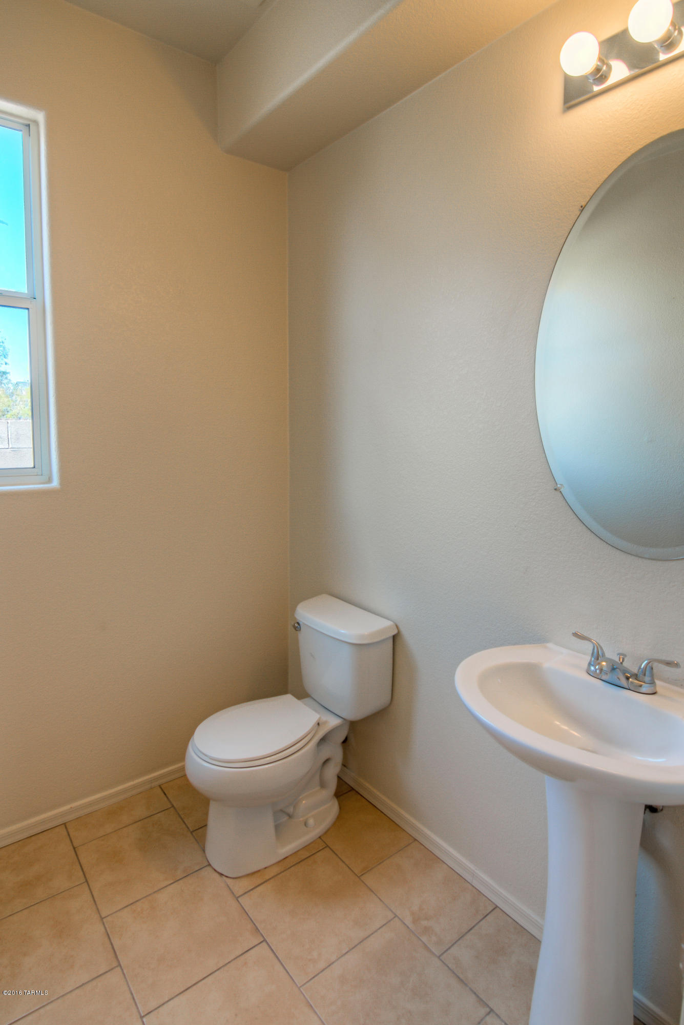 1358 South San Ricardo Court Tucson, AZ 85713 - Photo 9 of 24