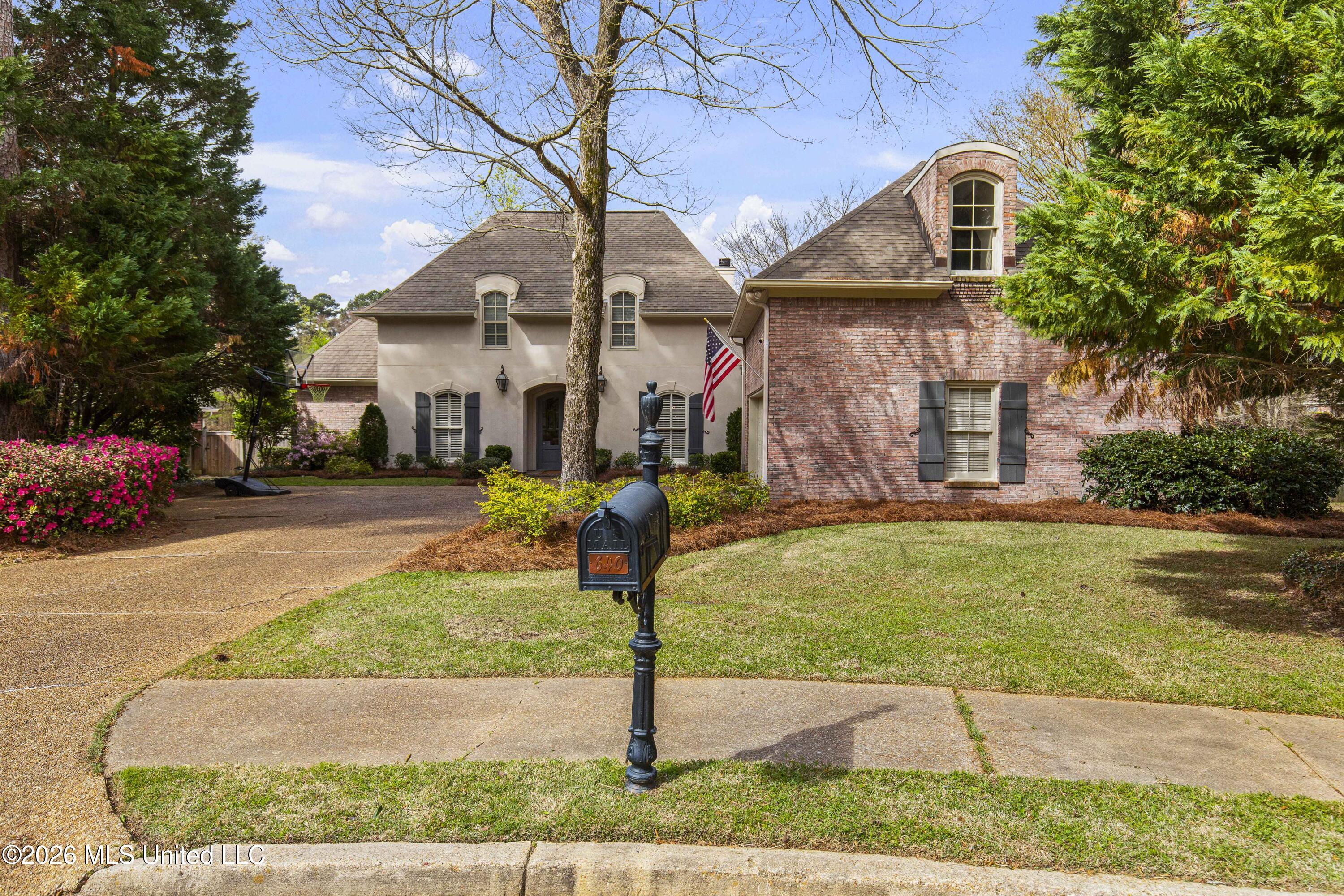 640 Berridge Drive Ridgeland, MS 39157 - Photo 2 of 75 640 Berridge-2