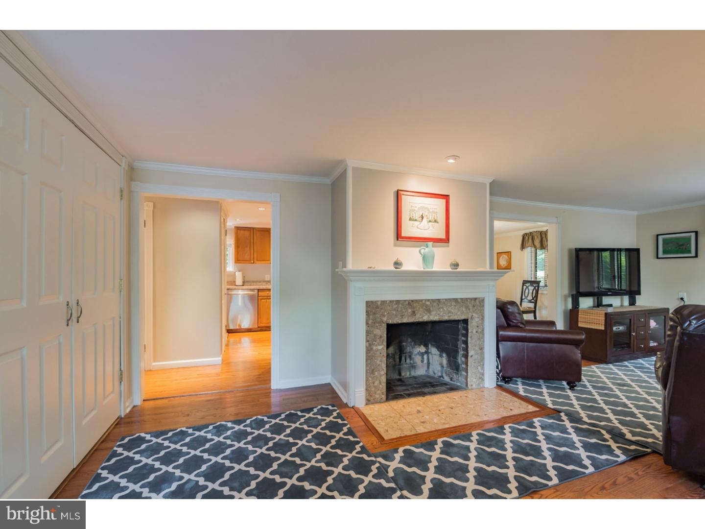 12 Chestnut Road Newtown Square, PA 19073 - Photo 4 of 25 Gallery Image 4