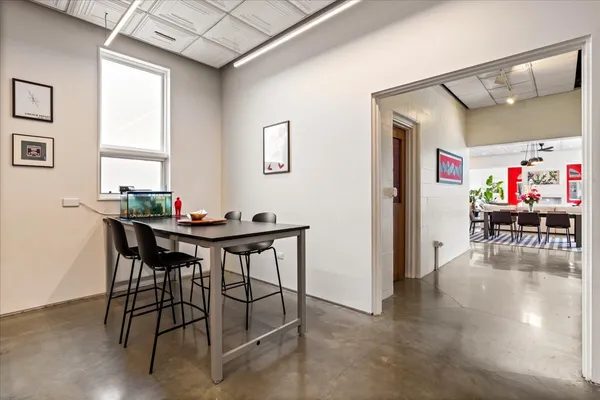 $1,899,000 | 2100 West Eastwood Avenue, Chicago, IL 60625