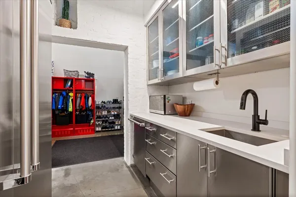$1,899,000 | 2100 West Eastwood Avenue, Chicago, IL 60625
