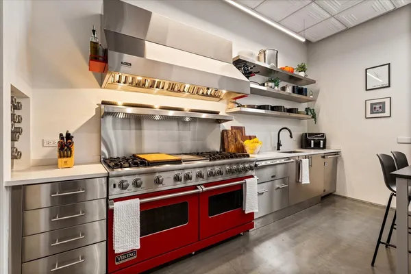 $1,899,000 | 2100 West Eastwood Avenue, Chicago, IL 60625