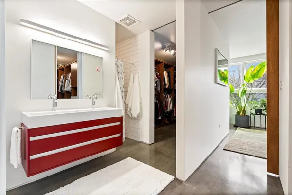 $1,899,000 | 2100 West Eastwood Avenue, Chicago, IL 60625