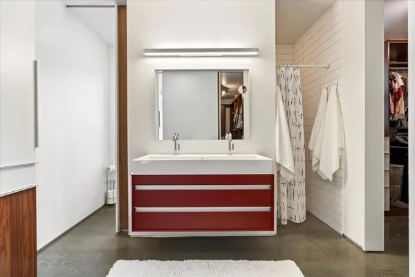 $1,899,000 | 2100 West Eastwood Avenue, Chicago, IL 60625